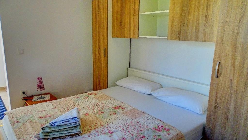 Studio Apartman I Mali Apartman 维尔 外观 照片
