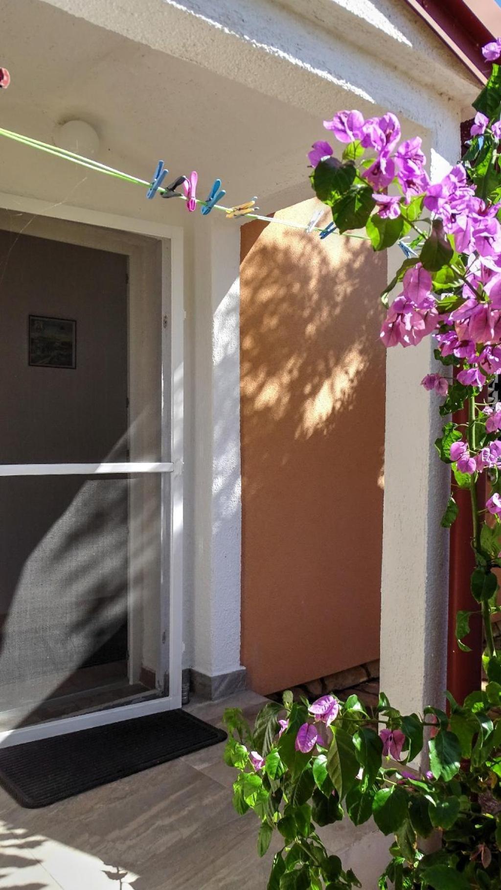 Studio Apartman I Mali Apartman 维尔 外观 照片